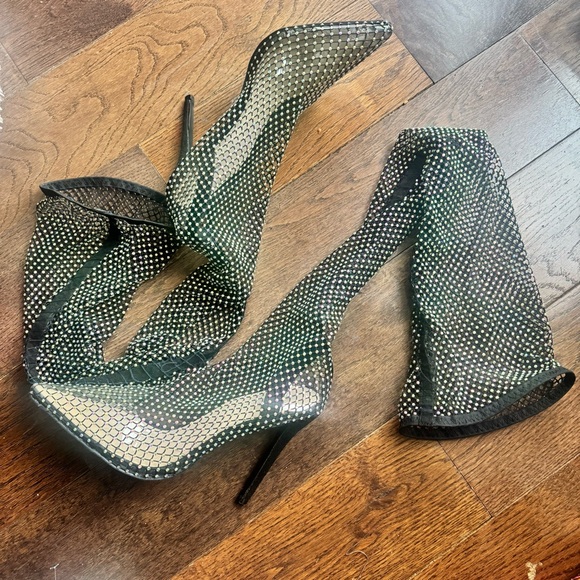 PRETTYLITTLETHING Black Diamante Fish Net Over The Knee Boots Size US 10 (UK 8) - Picture 2 of 4